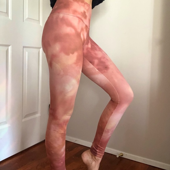 Buttery-soft Werkshop Leggings - Picture 7 of 7